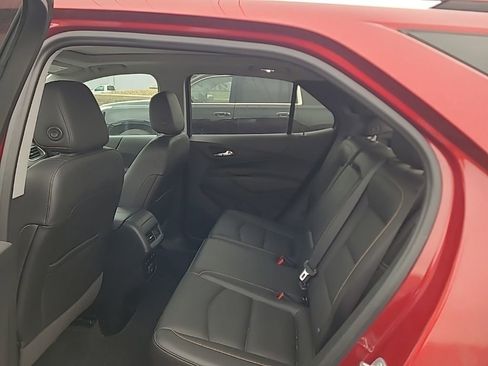 Used 2020 Chevrolet Equinox Premier AWD/4WD image 11