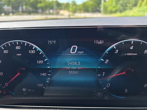Used 2022 Mercedes-Benz CLA 250 4MATIC image 24