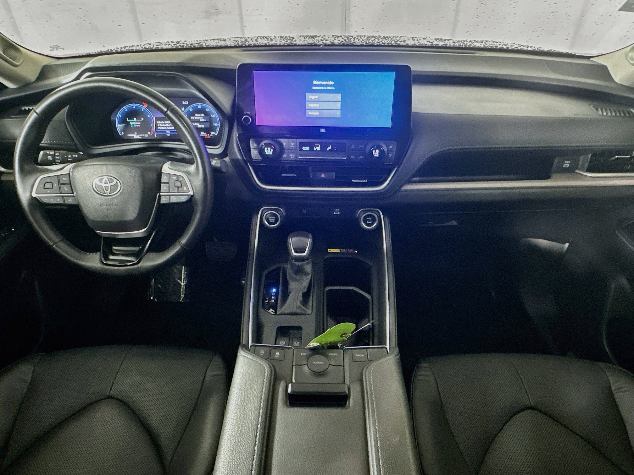 Certified 2024 Toyota Grand Highlander FWD image 27