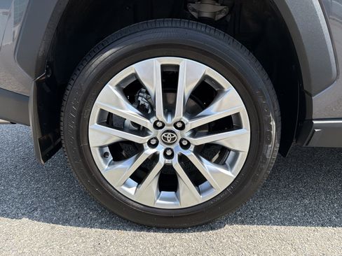 Certified 2025 Toyota RAV4 XLE Premium image 29