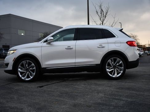 Used 2017 Lincoln MKX Black Label w/ Driver Assistance Package image 4