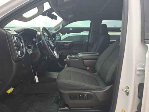 Used 2020 GMC Sierra 1500 Elevation w/ Elevation Value Package AWD/4WD image 3