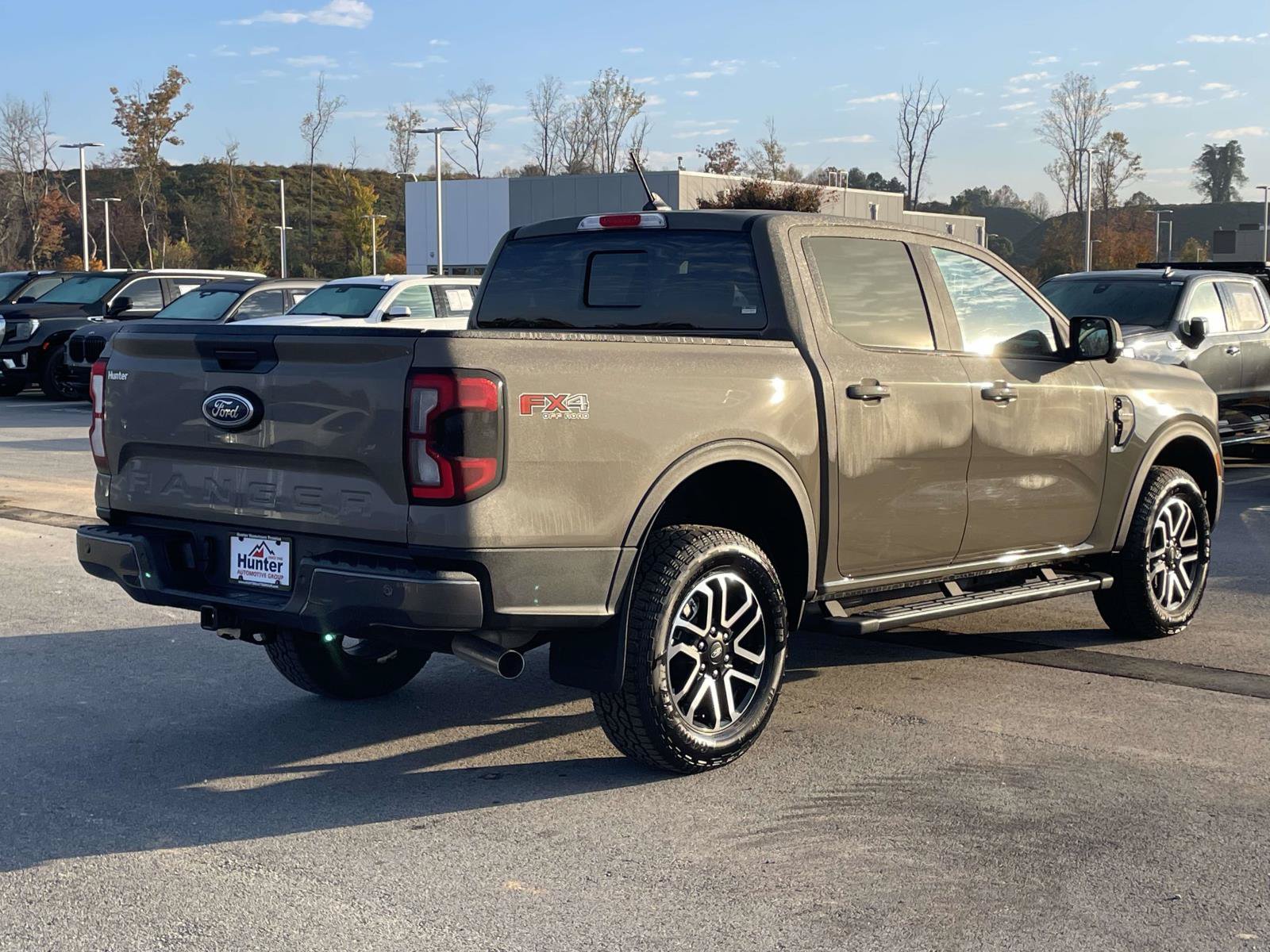 Used 2025 Ford Ranger Lariat w/ FX4 Off-Road Package AWD/4WD image 29