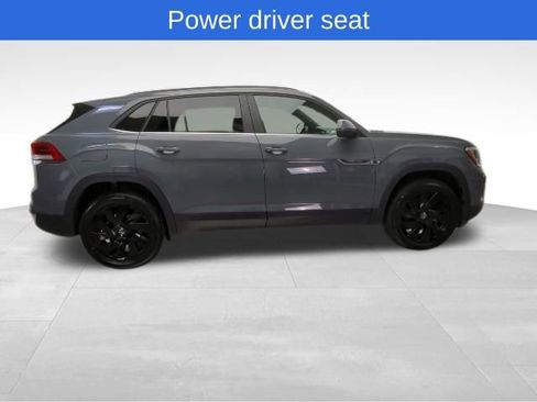 Used 2024 Volkswagen Atlas Cross Sport SE AWD/4WD image 7