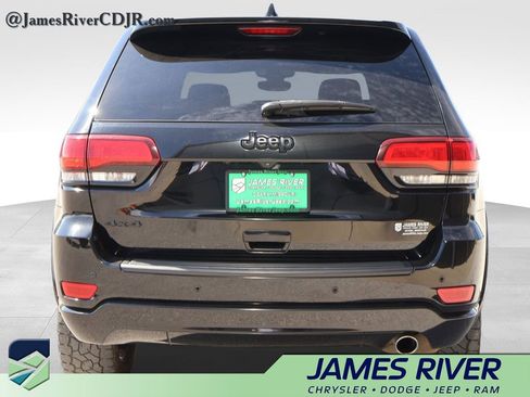 Used 2020 Jeep Grand Cherokee Altitude image 4