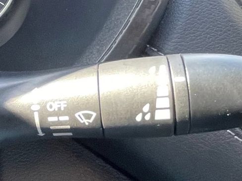 Used 2020 Nissan Sentra SV FWD image 20