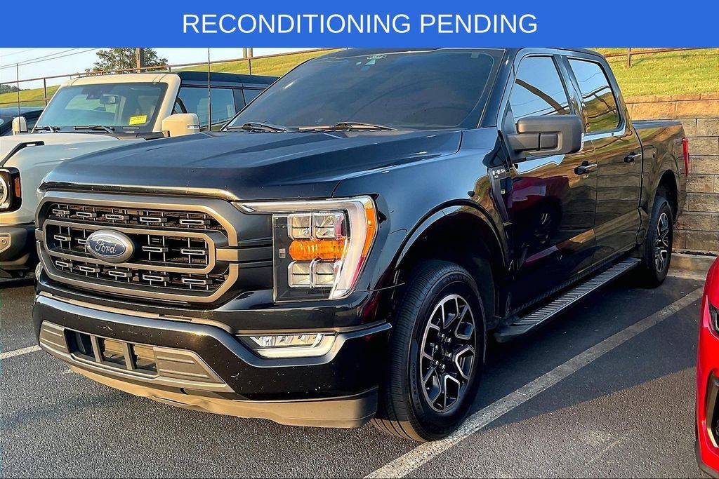 Used 2021 Ford F150 XLT w/ Equipment Group 302A High RWD image 2