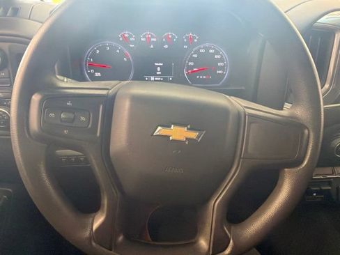 Used 2022 Chevrolet Silverado 2500 Custom w/ Custom Value Package AWD/4WD image 23