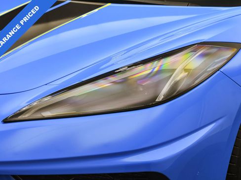 Used 2023 Chevrolet Corvette Stingray w/ Z51 Performance Package image 28