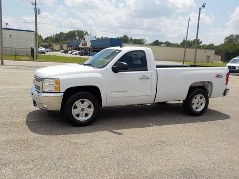Used 2013 Chevrolet Silverado 1500 LT w/ Interior Plus Package AWD/4WD image 1
