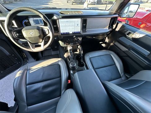 Used 2023 Ford Bronco Outer Banks image 20
