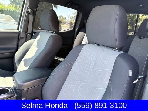 Used 2023 Toyota Tacoma TRD Sport AWD/4WD image 10