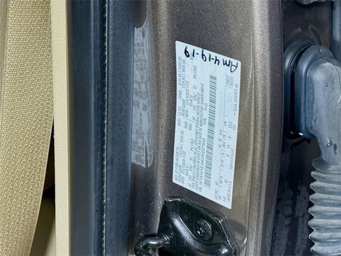 Used 2016 Ford F150 Lariat w/ Equipment Group 502A Luxury image 26