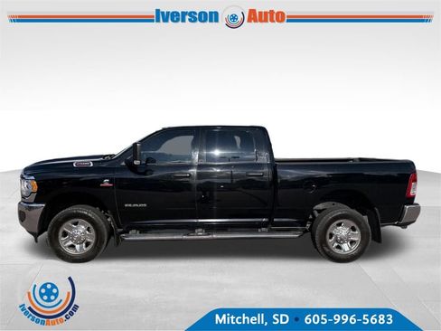 Used 2022 RAM 2500 Tradesman AWD/4WD image 1