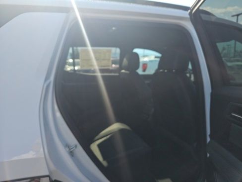 New 2026 GMC Terrain AT4 w/ LPO, Floor Liner Package image 20