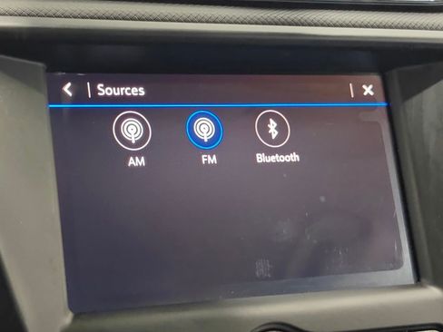Used 2021 Chevrolet TrailBlazer LS FWD image 31