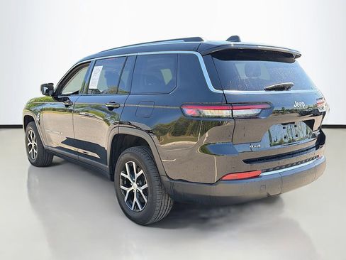 Used 2023 Jeep Grand Cherokee L Limited AWD/4WD image 8