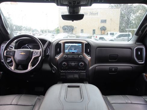 Used 2021 Chevrolet Silverado 3500 High Country w/ LPO, Hitch Package image 5