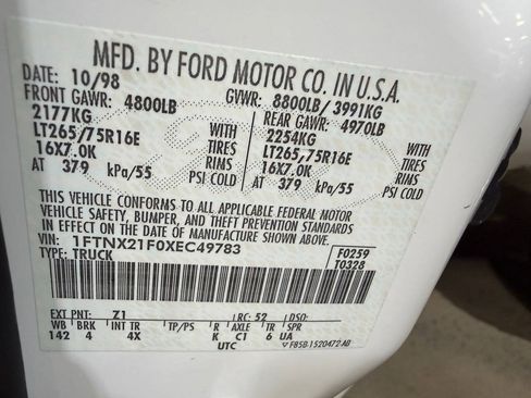 Used 1999 Ford F250 Lariat AWD/4WD image 25