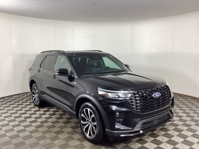 Used 2025 Ford Explorer ST-Line