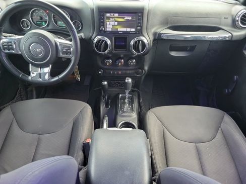 Used 2017 Jeep Wrangler Sport AWD/4WD image 12