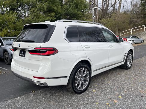 Certified 2025 BMW X7 xDrive40i image 6