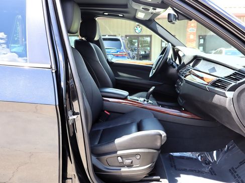 Used 2012 BMW X5 xDrive50i AWD/4WD image 17