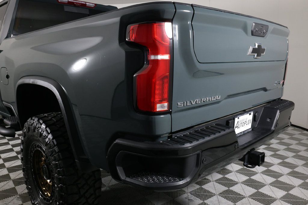 Used 2026 Chevrolet Silverado 2500 ZR2 AWD/4WD image 52