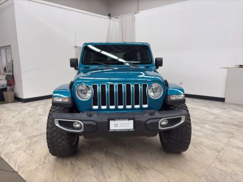 Used 2020 Jeep Wrangler Unlimited Sahara w/ Uconnect 4C Nav & Sound Group image 2