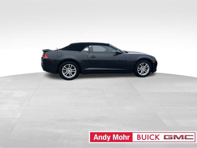 Used 2015 Chevrolet Camaro LT RWD image 19