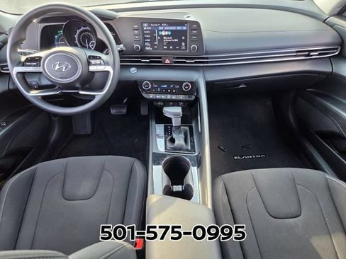 Used 2023 Hyundai Elantra Blue FWD image 14