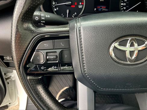 Used 2024 Toyota Tundra SR image 17