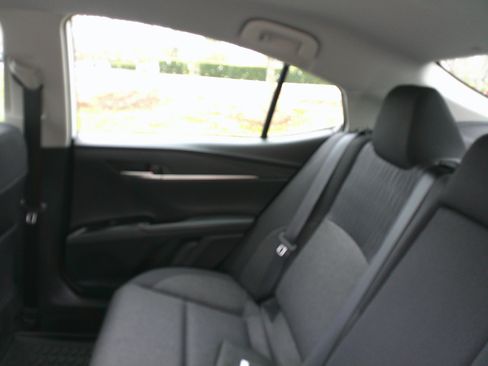 Used 2026 Toyota Camry LE image 61