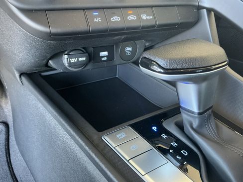 New 2026 Hyundai Elantra SE FWD image 17