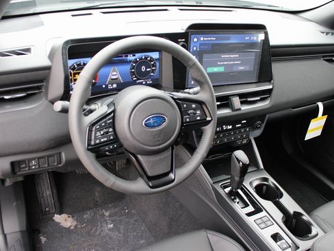 Used 2026 Subaru Outback Premium image 9