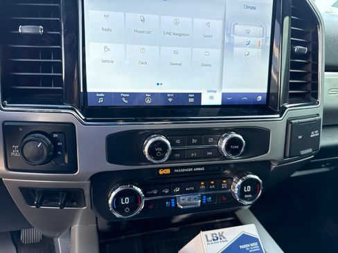 Used 2022 Ford F250 Lariat w/ Lariat Ultimate Package AWD/4WD image 24