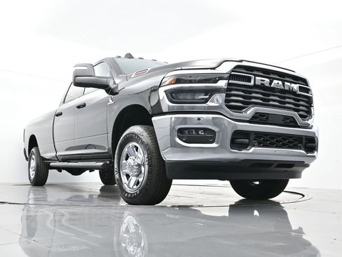 New 2026 RAM 3500 Tradesman image 35