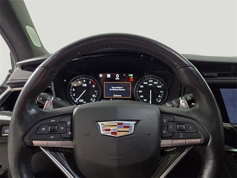 Used 2020 Cadillac XT6 Sport image 10