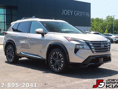 Used 2025 Nissan Rogue Platinum w/ Platinum Premium Package
