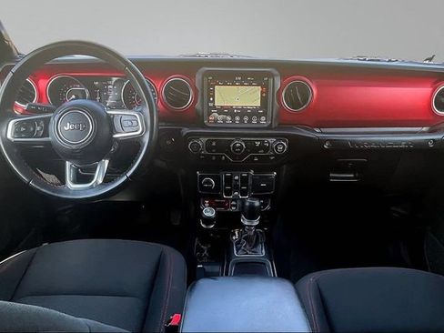 Used 2022 Jeep Wrangler Unlimited Rubicon AWD/4WD image 7