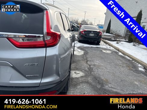 Used 2017 Honda CR-V Touring image 6
