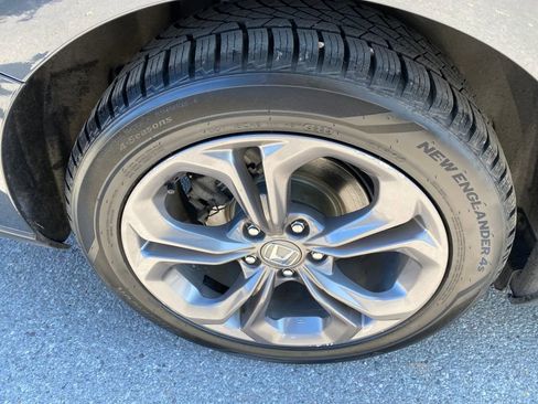 Used 2024 Honda Accord EX image 16