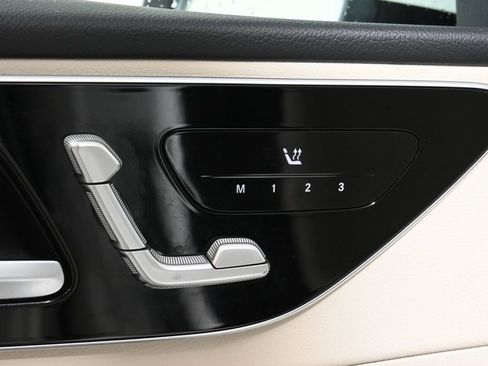 Certified 2023 Mercedes-Benz C 300 4MATIC Sedan image 28