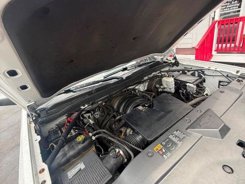 Used 2015 Chevrolet Silverado 1500 LT AWD/4WD image 36