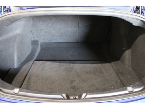 Used 2019 Tesla Model 3 Standard Range Plus image 9