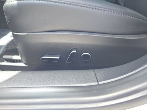 Used 2023 Tesla Model 3 Standard Range RWD image 18