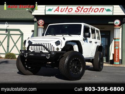 Used 2013 Jeep Wrangler Unlimited Sahara w/ Dual Top Group