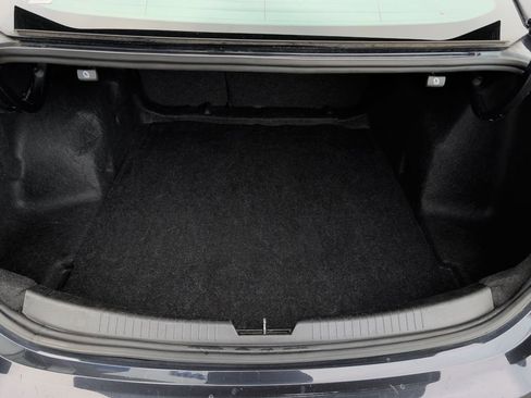 Used 2023 Chevrolet Malibu LT image 19