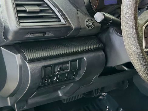 Used 2023 Subaru Crosstrek 2.0i image 12