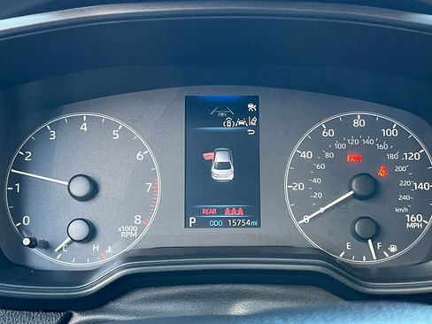 Used 2025 Toyota Corolla LE image 38